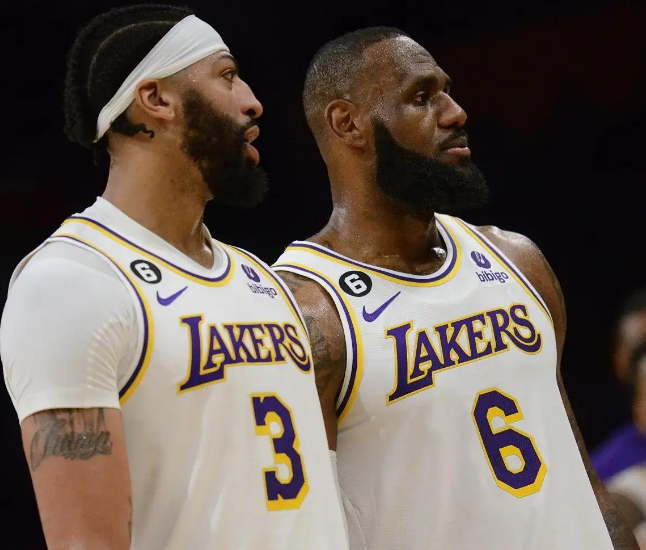 八村塁三分能力获肯定，接球就投成致命武器​